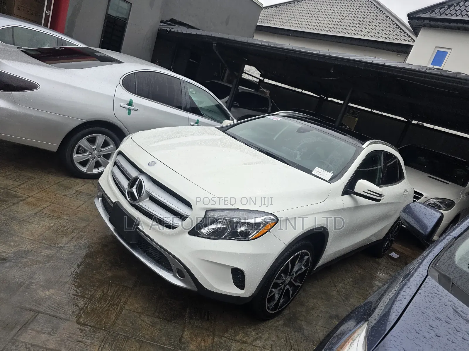 Mercedes-Benz GLA 250 2015 White