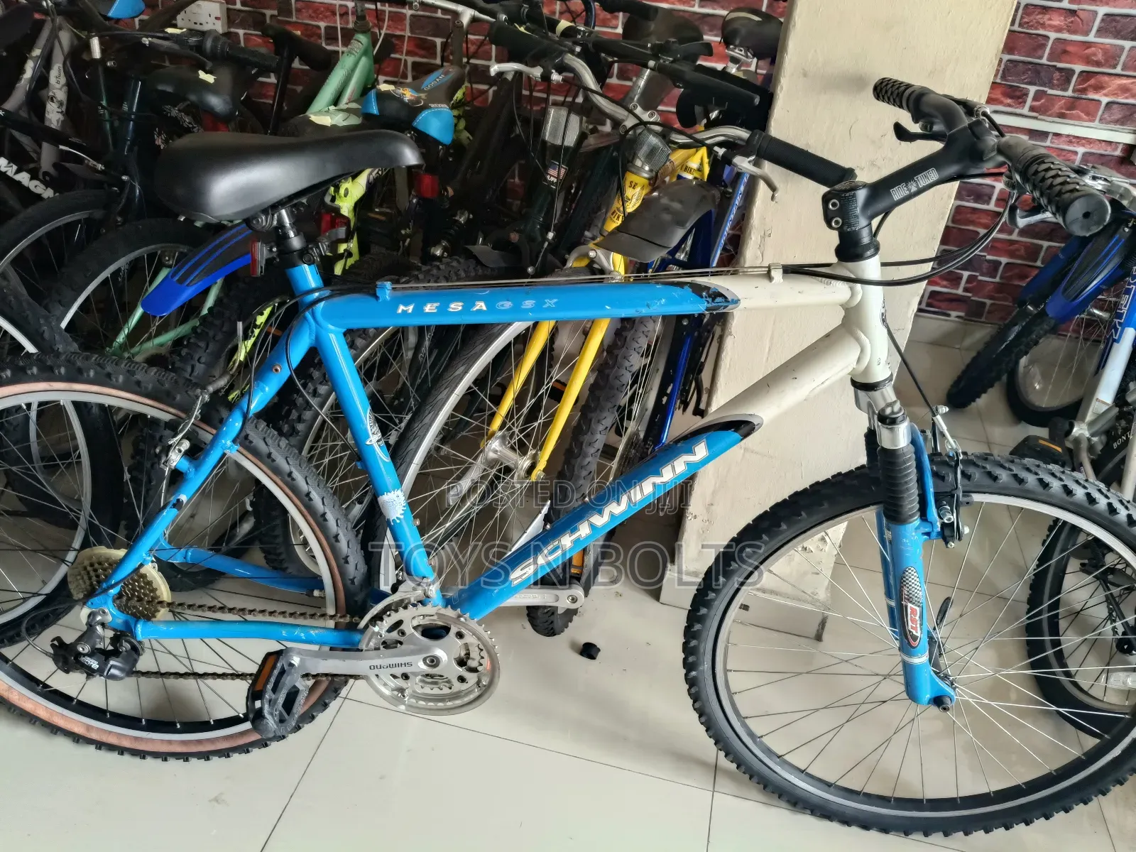 Size 26 See Schwinn High Frame