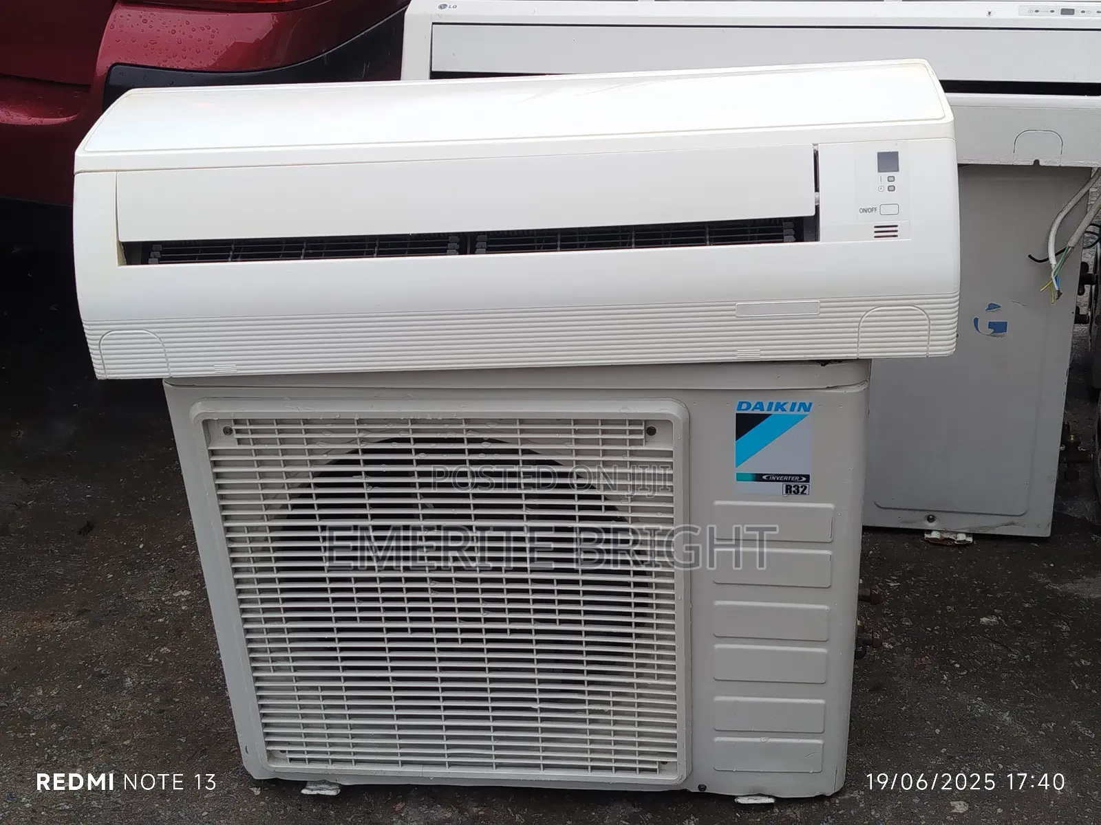 Daikin Inverter Ac R32 Gass 1.5 Hp