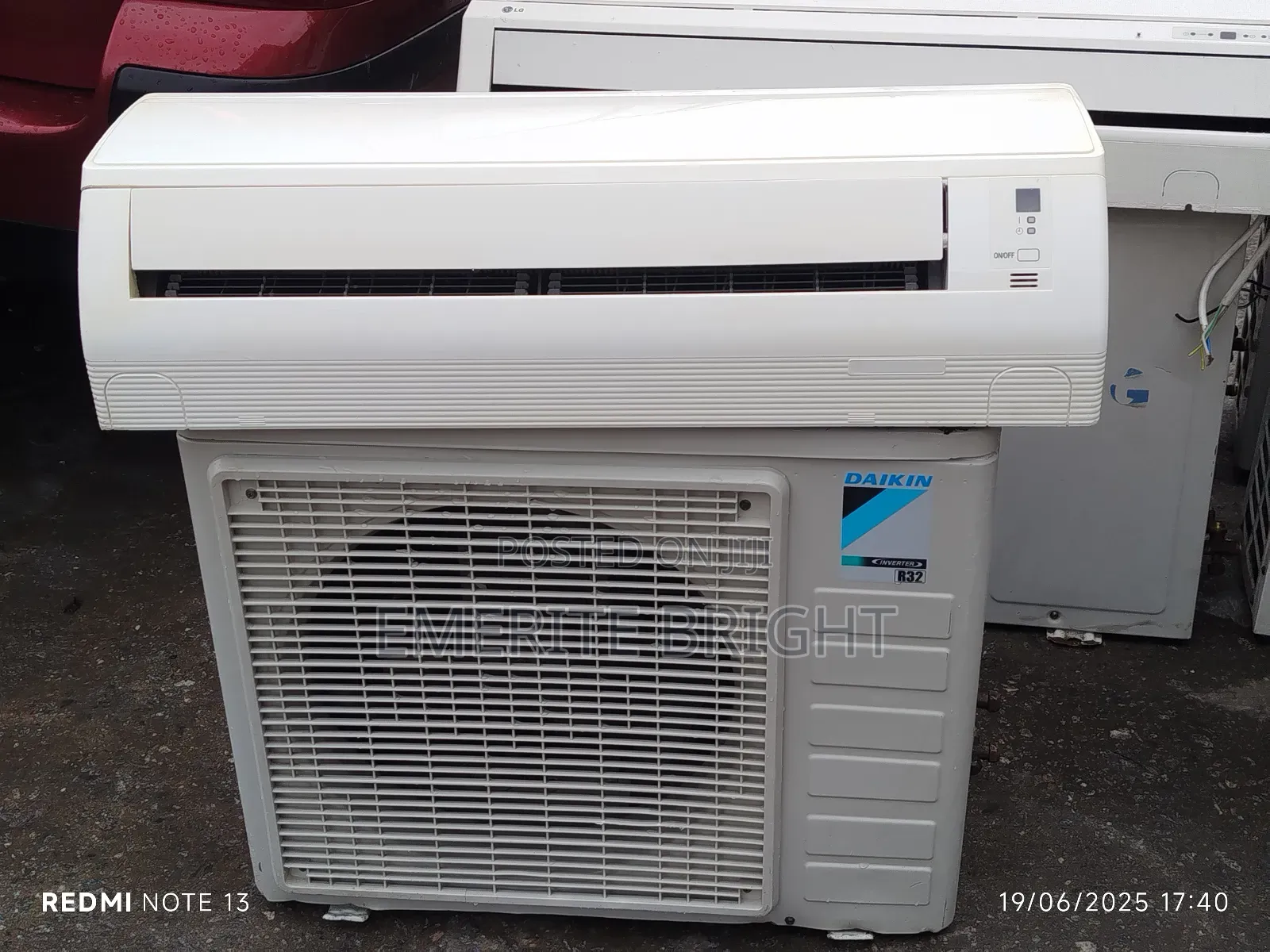 Daikin Inverter Ac R32 Gass 1.5 Hp