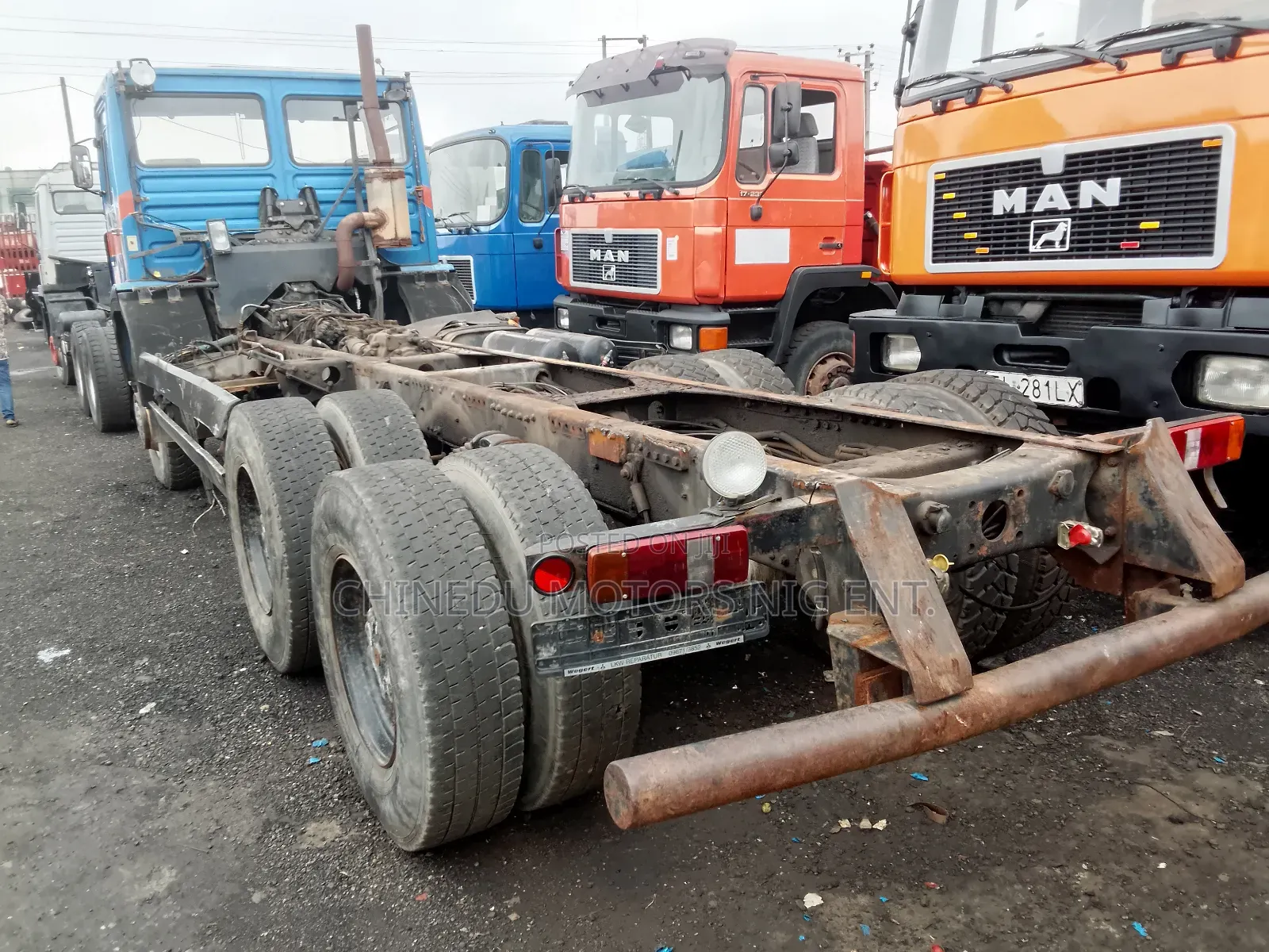 Man Cap Nd Chassis 10 Tyres Auxiliary