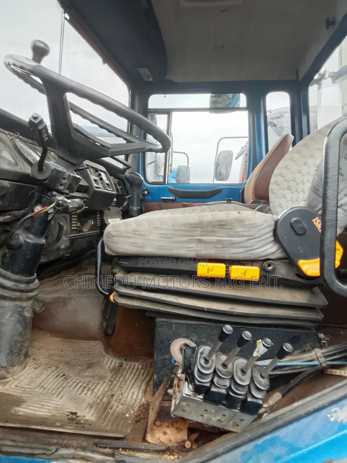Man Cap Nd Chassis 10 Tyres Auxiliary