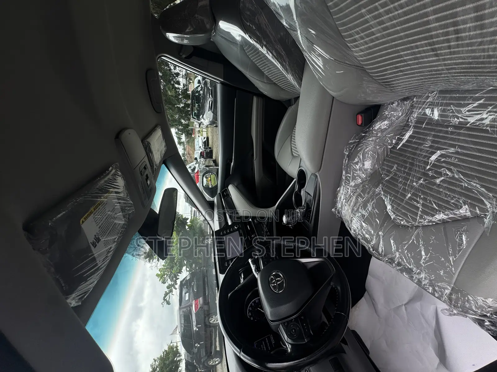 Toyota Camry 2021 Silver
