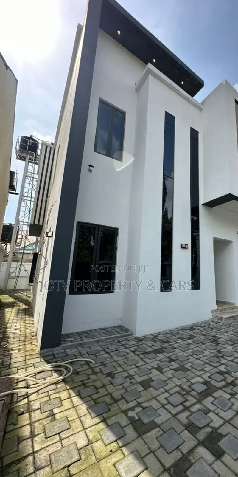 Furnished 6bdrm Duplex in Life Camp for sale