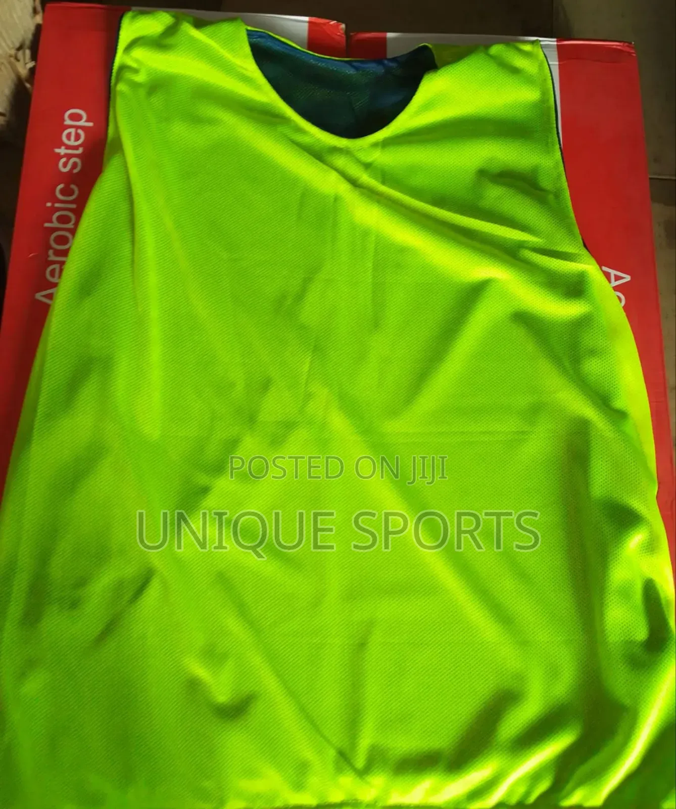 Double-faced Reversible Sports Bib