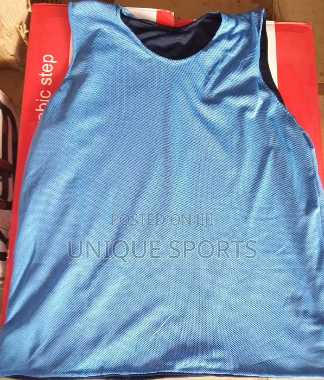 Double-faced Reversible Sports Bib