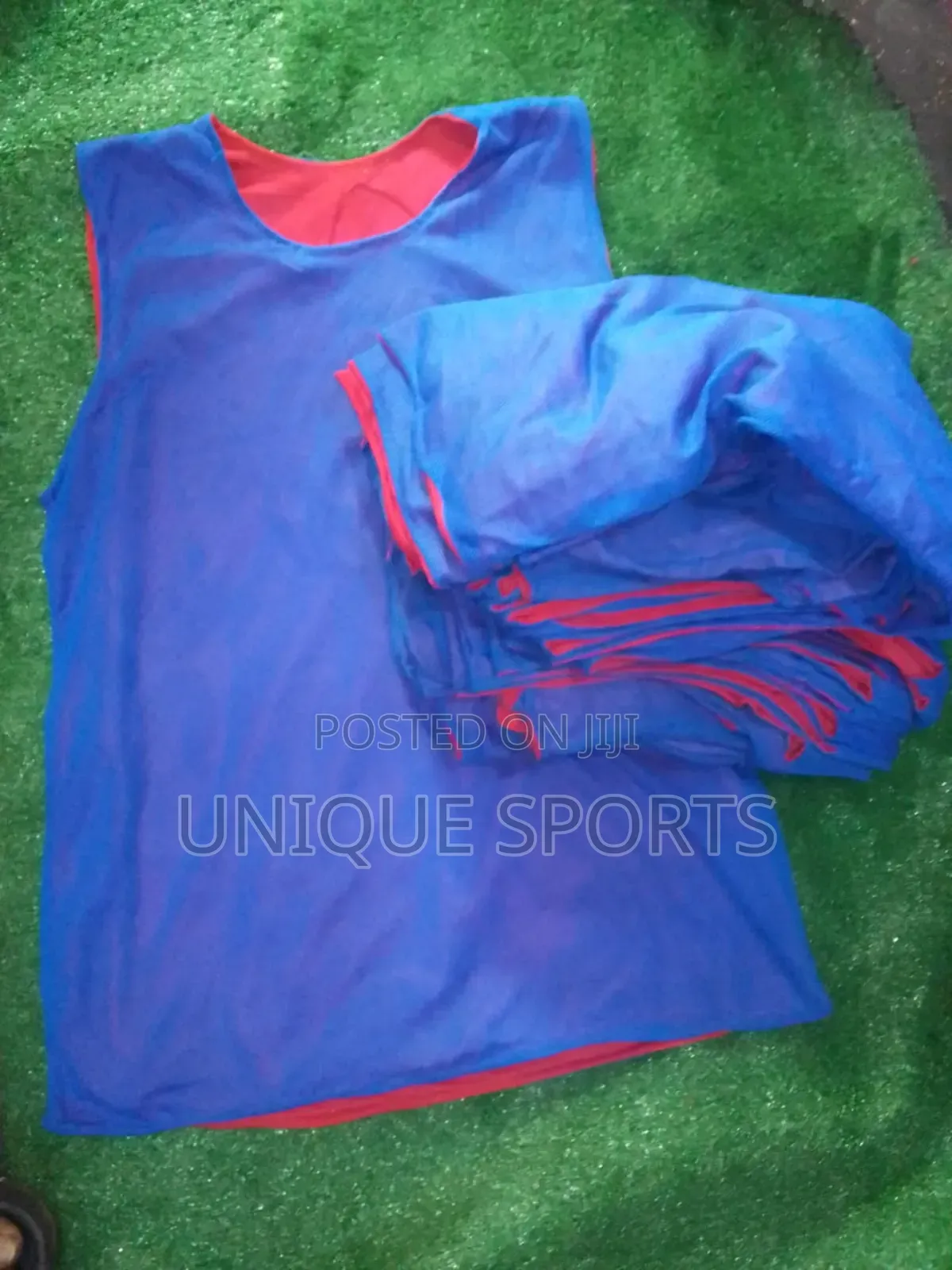 Double-faced Reversible Sports Bib