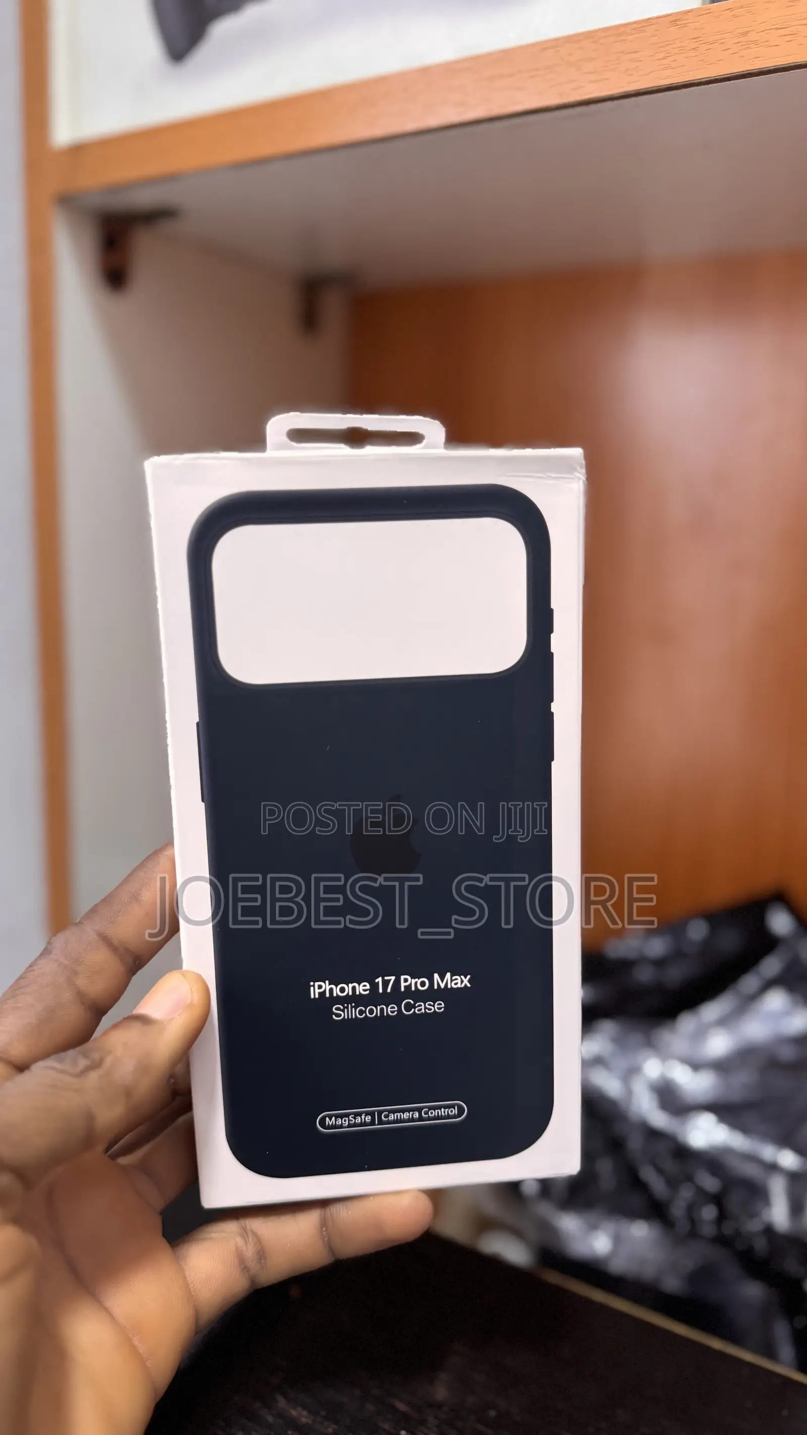 Apple Silicon Magsafe Case for iPhone 17 Pro Max -Black Color