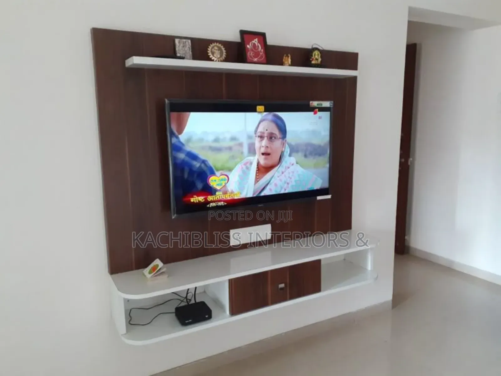 Elegant Tv Console – Perfect Blend of Style and Function