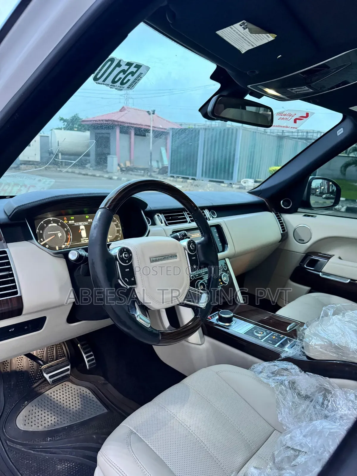 Land Rover Range Rover Vogue 2014 White