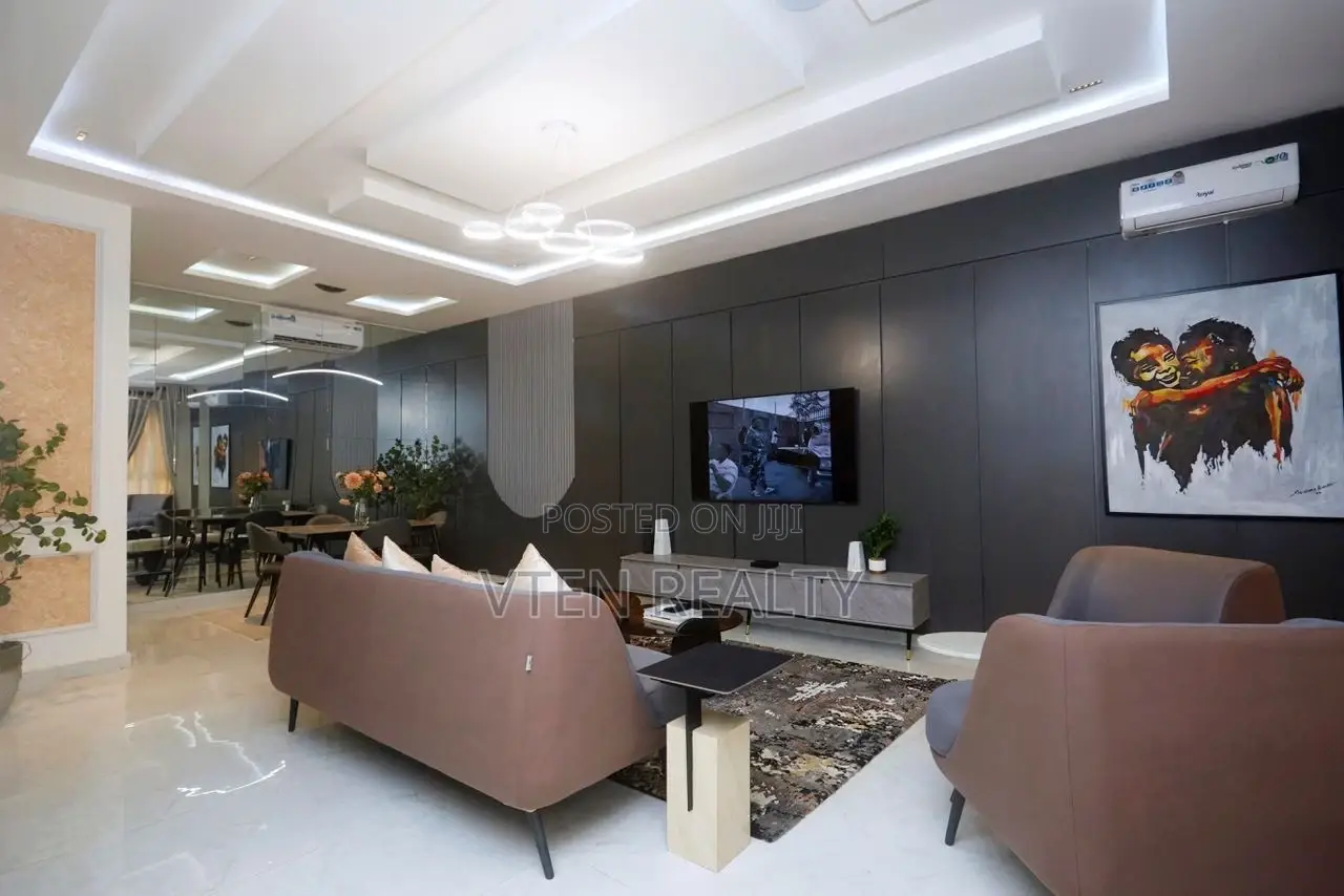 Luxurious 3bedroom Terrace With Gym and Snooker