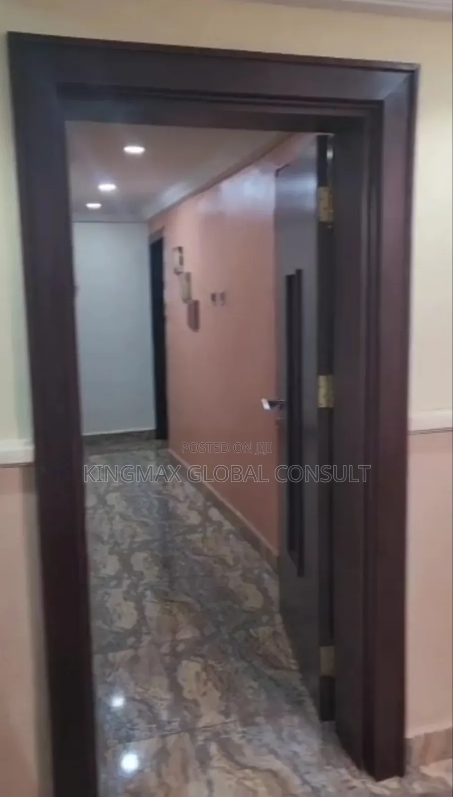 2bdrm Block of Flats in Maitama Abuja for sale