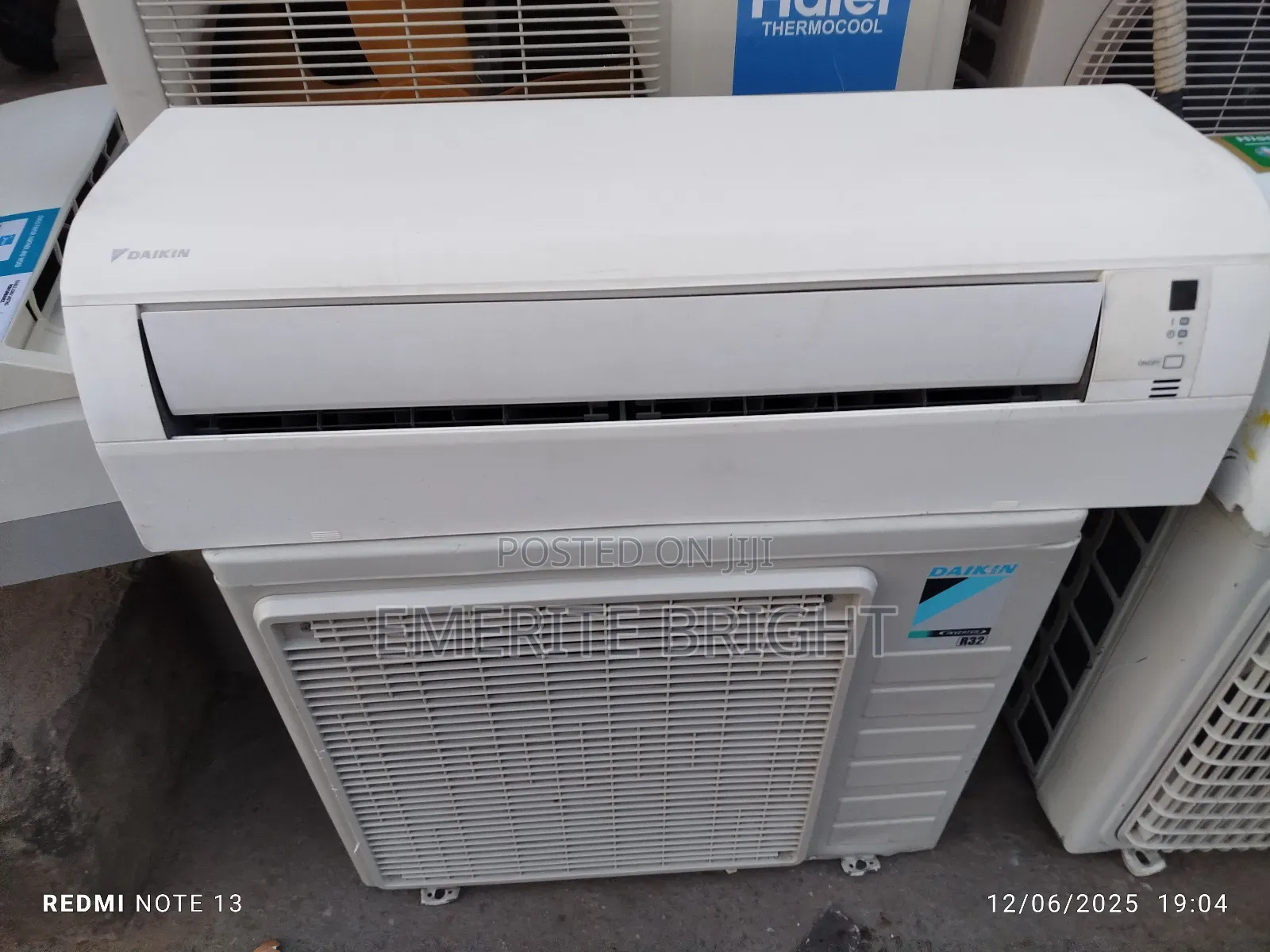 Daikin Inverter Ac R32 Gass 1.5hp