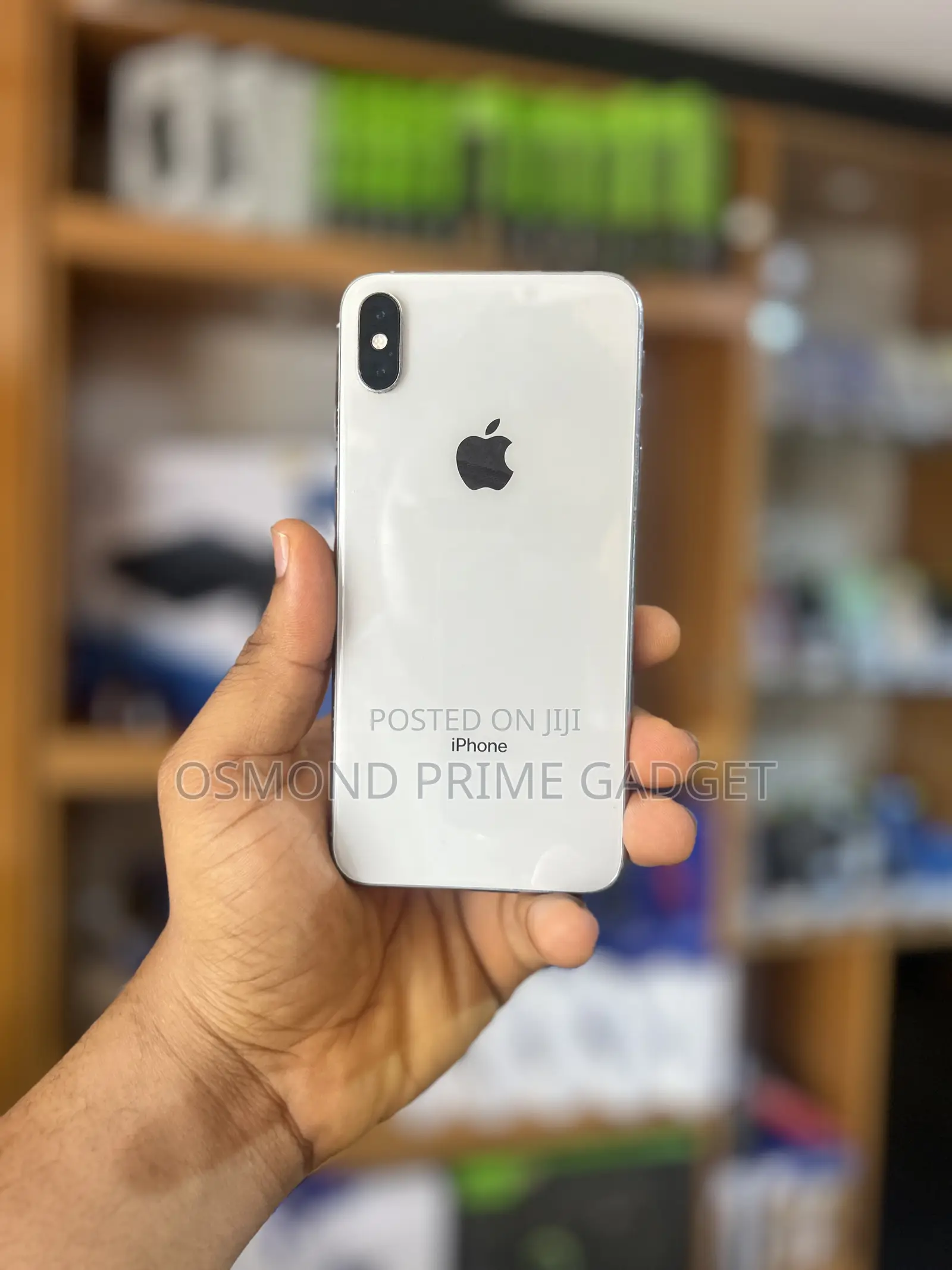 Apple iPhone XS Max 64 GB White