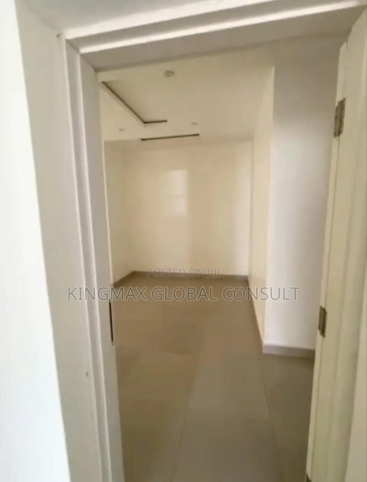 7bdrm Mansion in Katampe Extension for sale