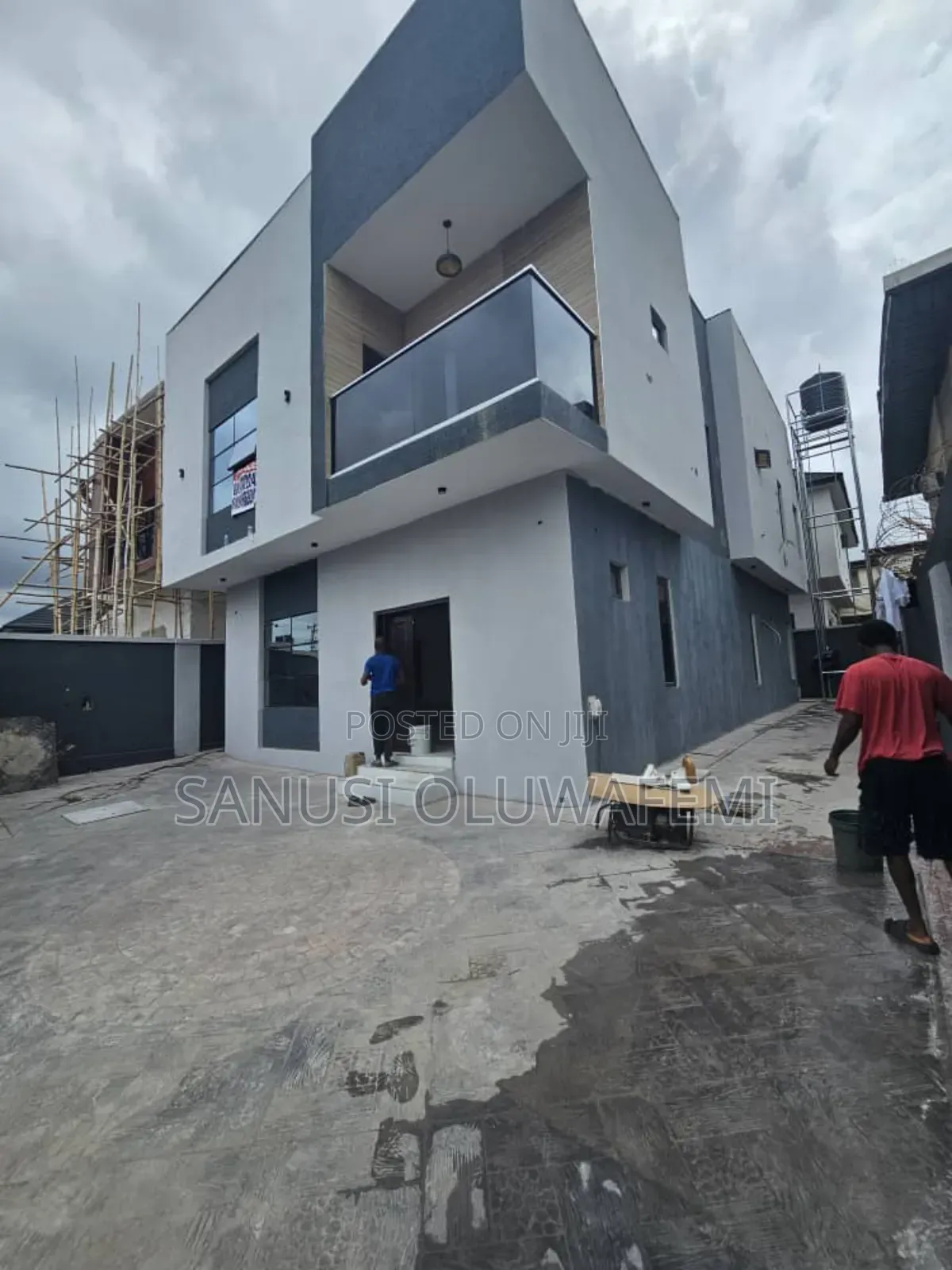 4bdrm Duplex in Ikeja for sale