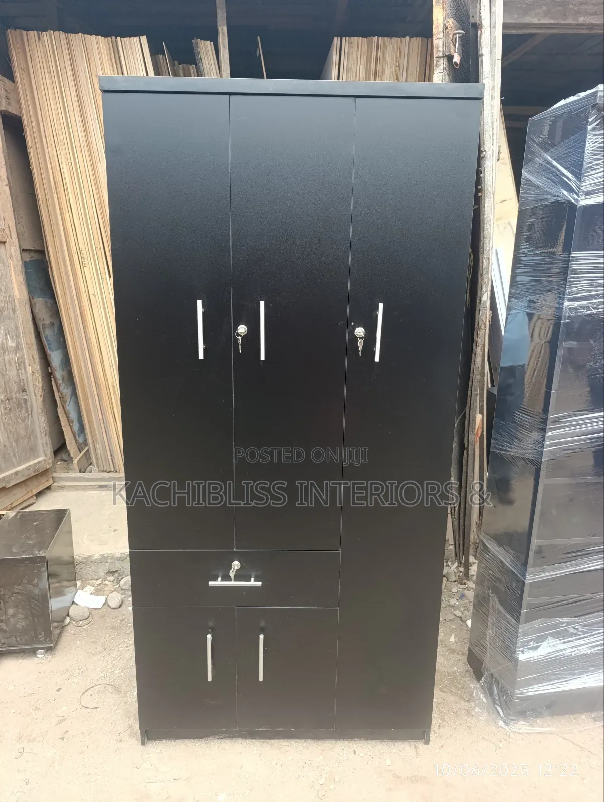3ft by 6ft Wardrobe and Shoe/Bag Rack