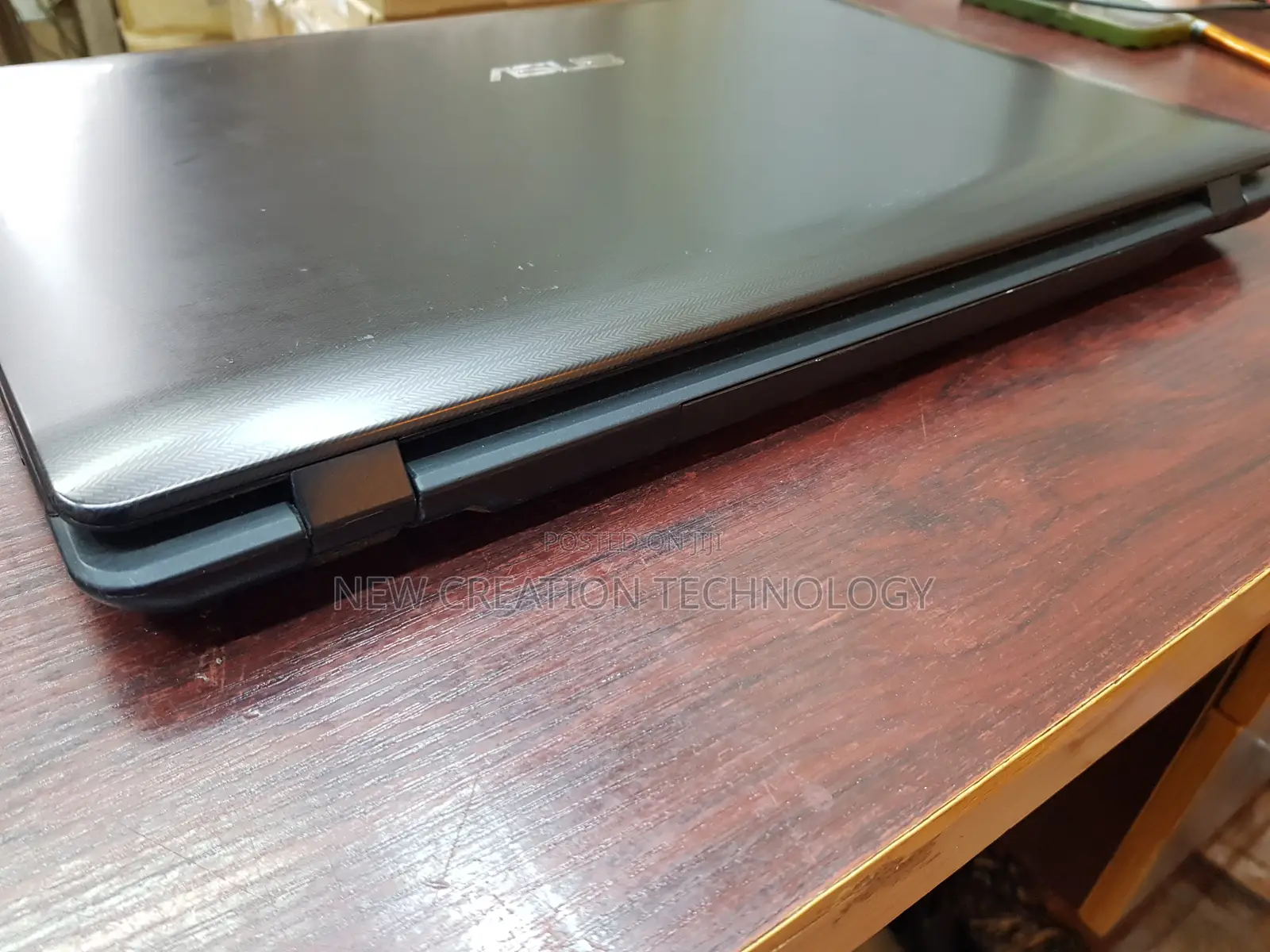 Laptop Asus 6GB AMD A6 HDD 750GB