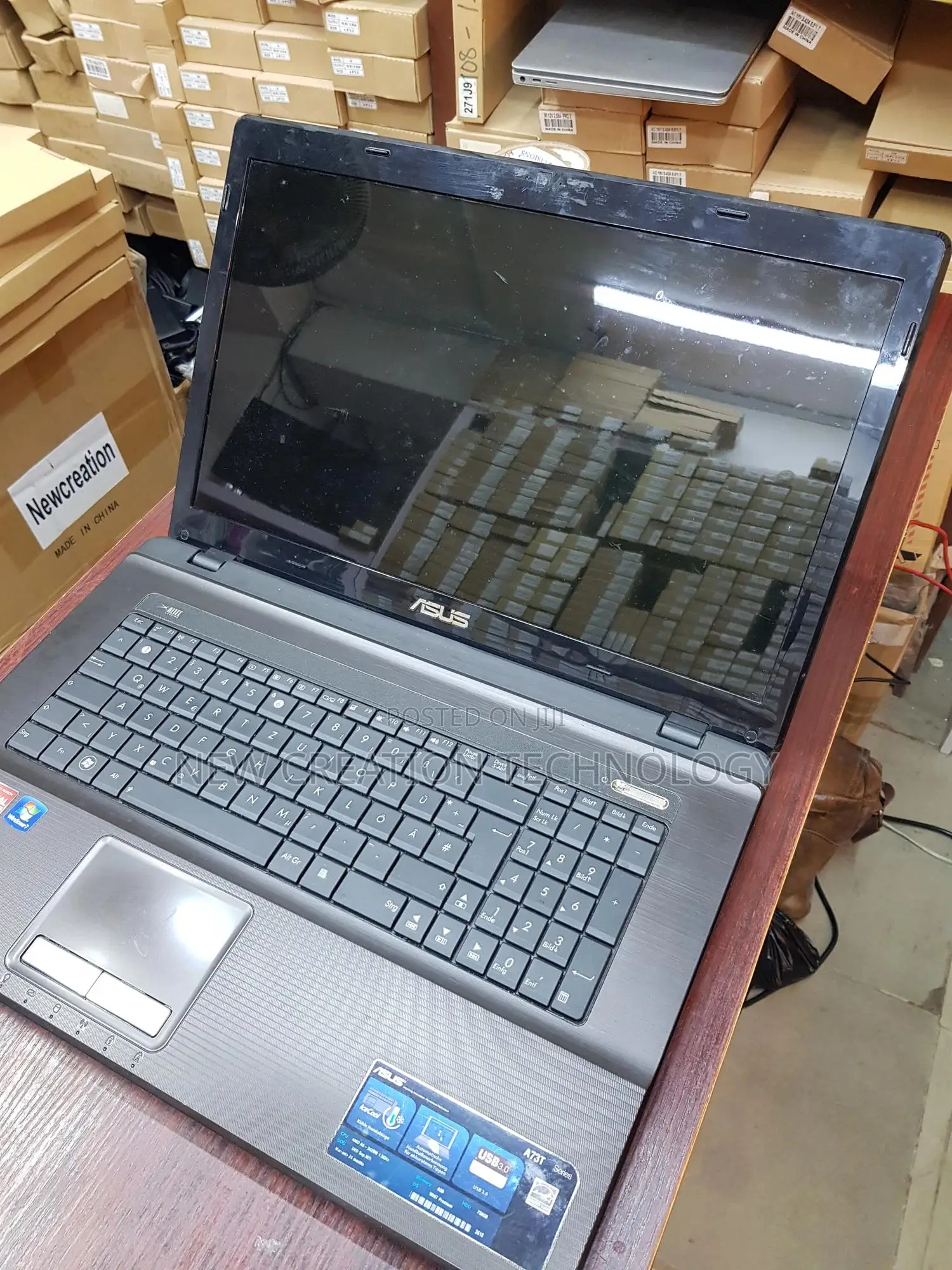 Laptop Asus 6GB AMD A6 HDD 750GB