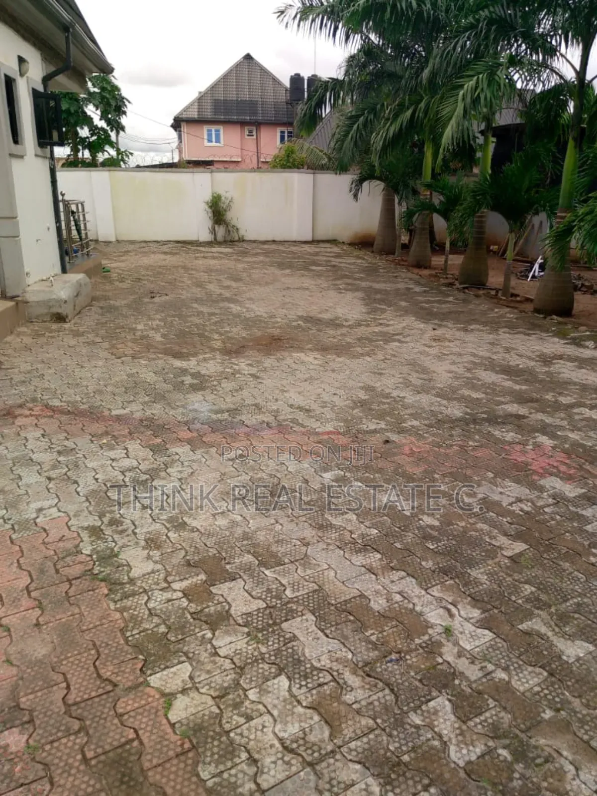4bdrm Duplex in Arougba,Airport Road, Benin City for sale
