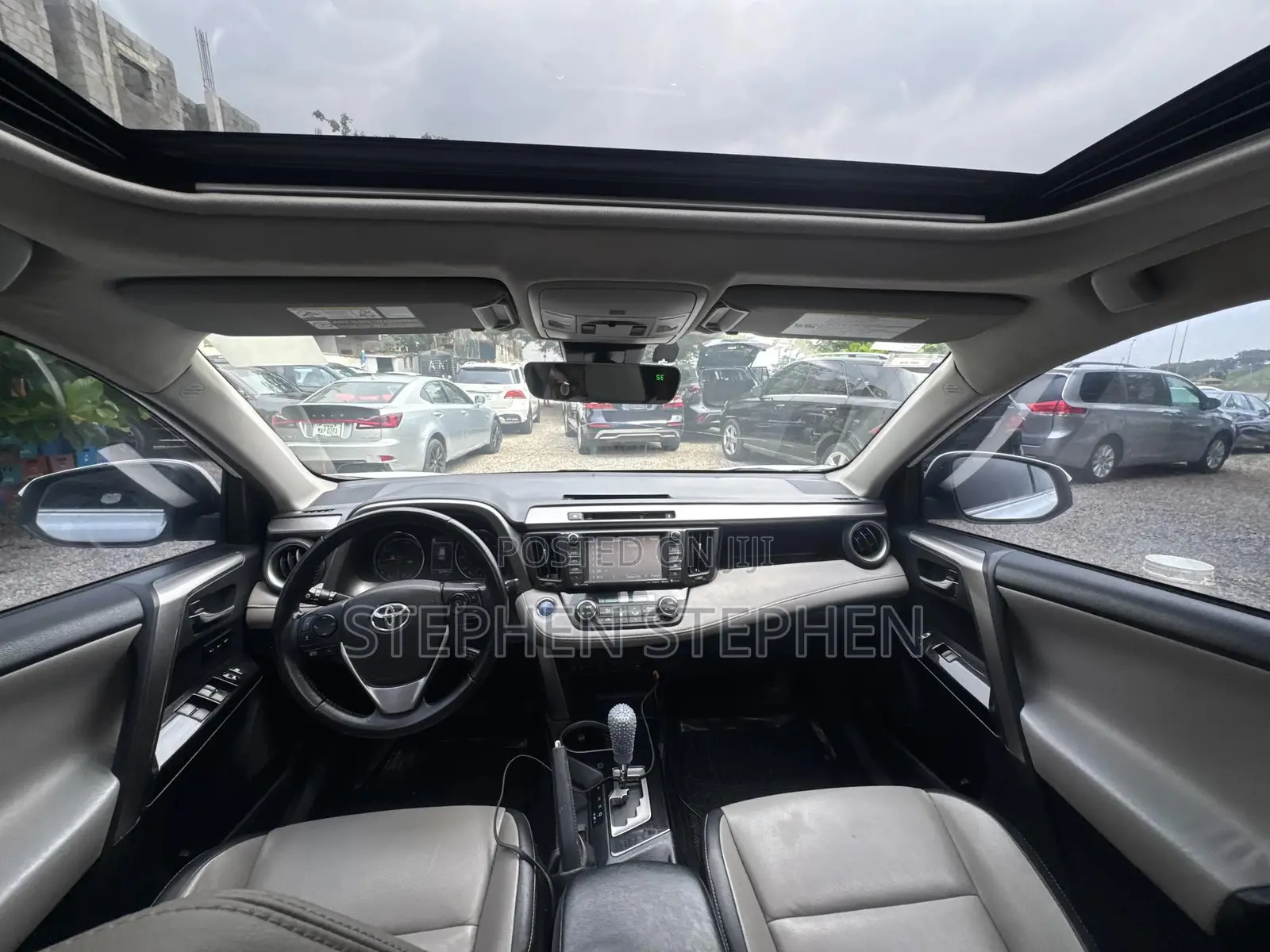 Toyota RAV4 2017 White