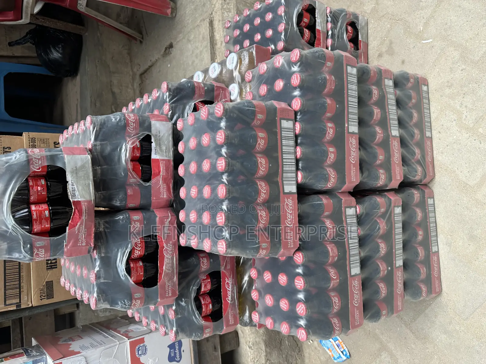 Uk Coca-Cola 200ml X 24 Bottles