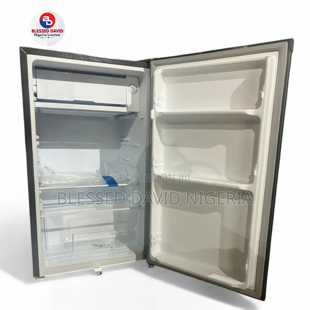 Aeon 90l Refrigerator Ars100gm Black D-frost
