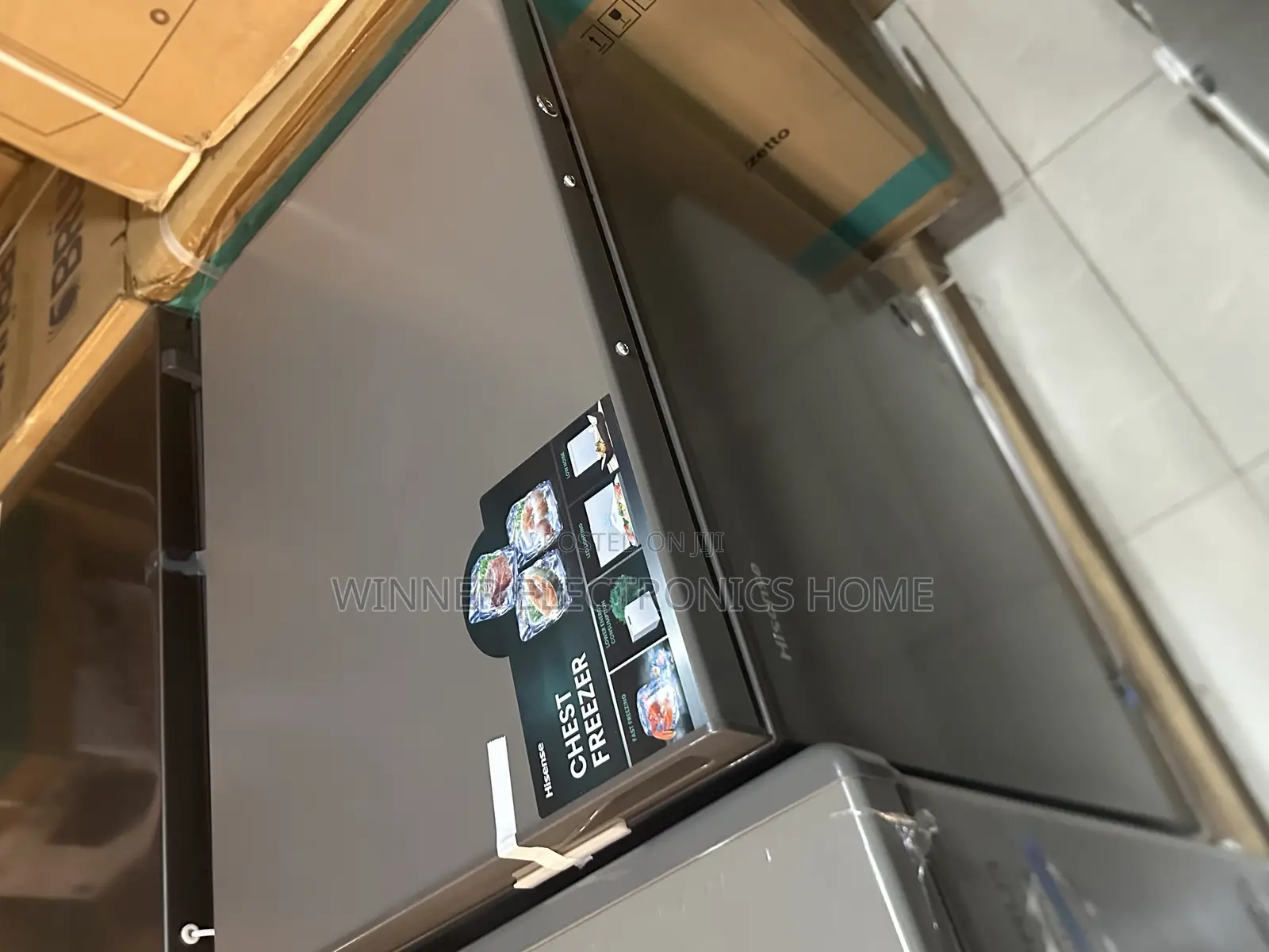 Hisense 200 Liters Chest Freezer ( Energy Saving)