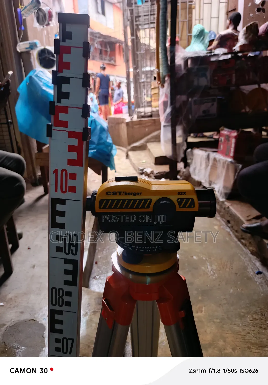 CST 120m Leveling Instrument