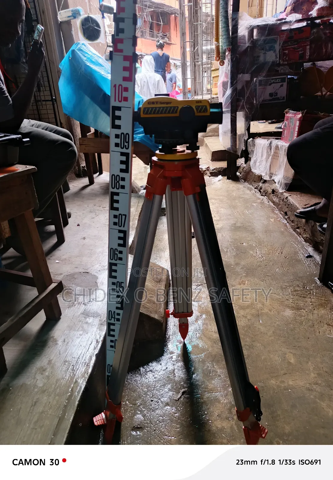 CST 120m Leveling Instrument