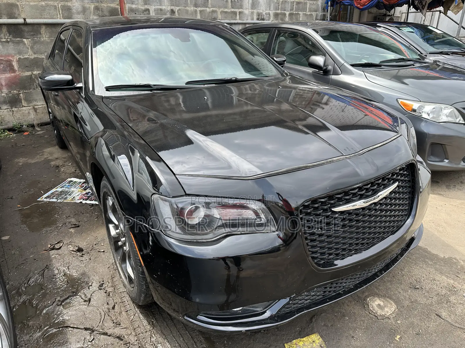 Chrysler 300C 2018 Black