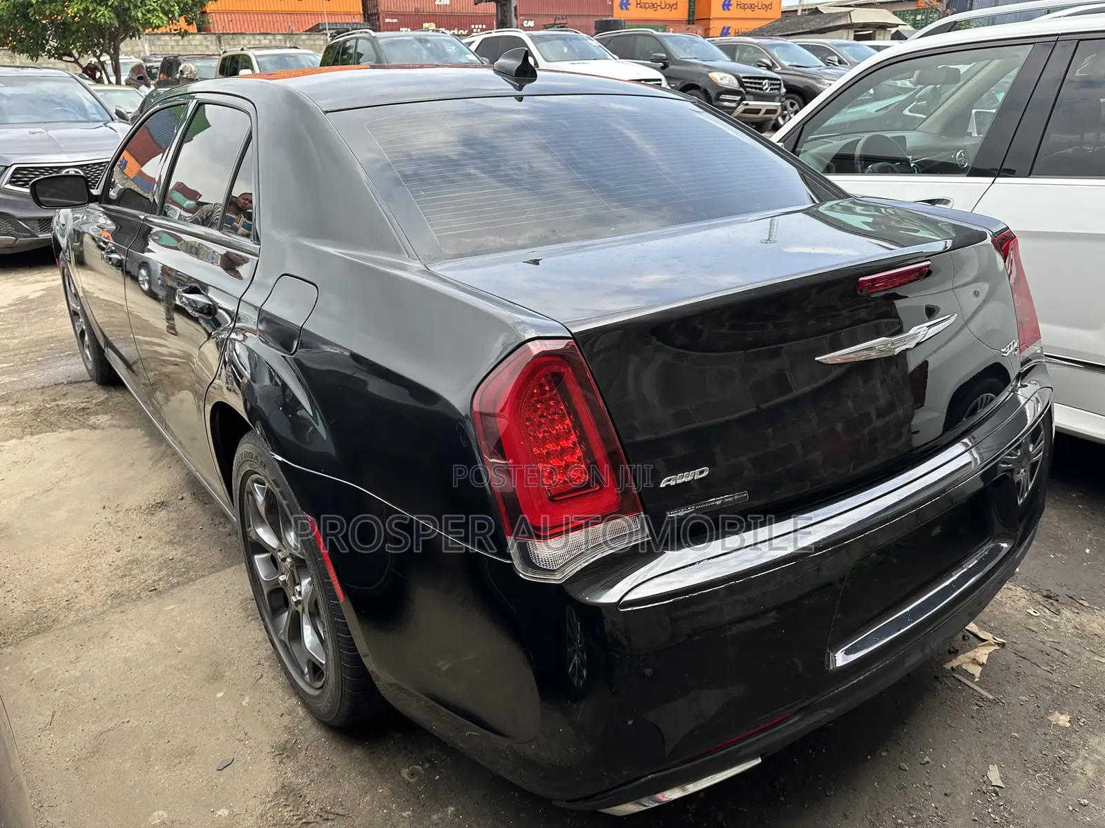 Chrysler 300C 2018 Black