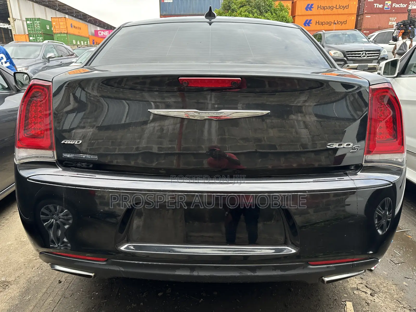 Chrysler 300C 2018 Black