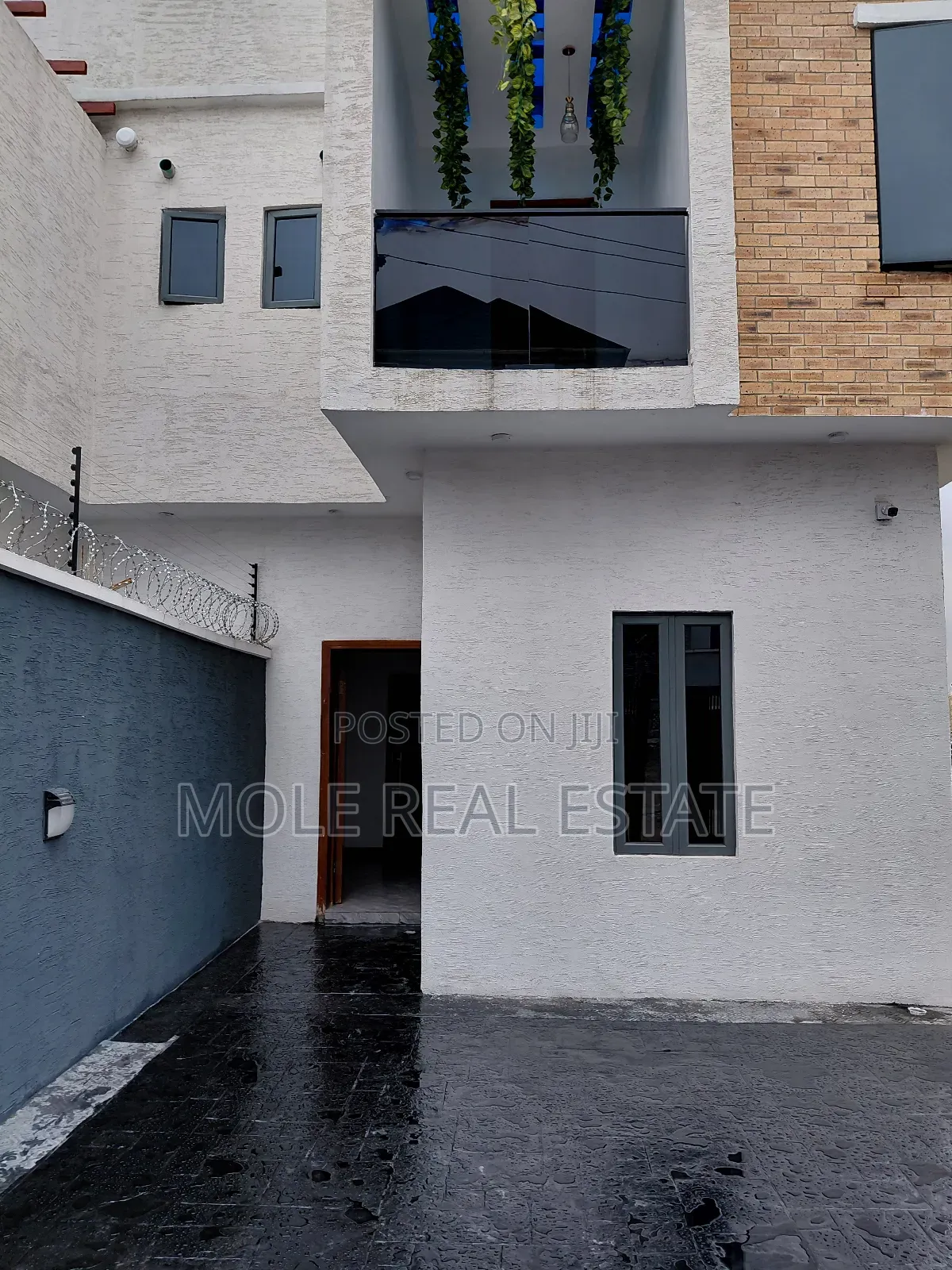 Furnished 5bdrm Duplex in Karole Estate Ogba for sale
