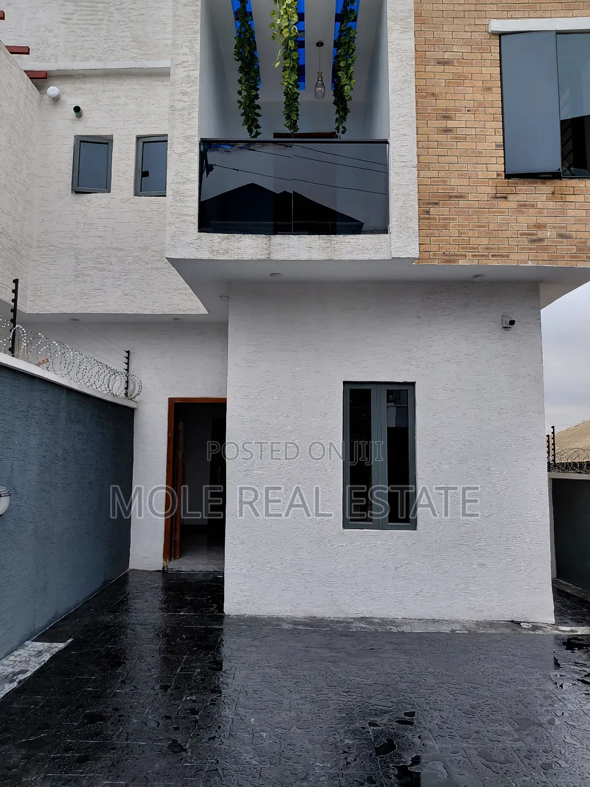 Furnished 5bdrm Duplex in Karole Estate Ogba for sale