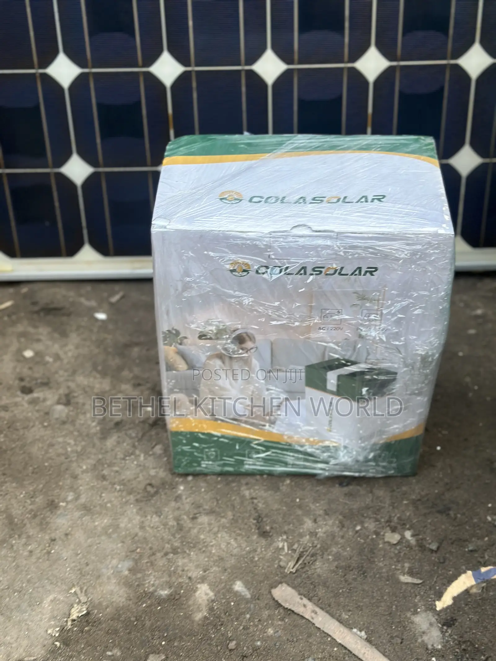 1000 Watts Cola Solar Generator