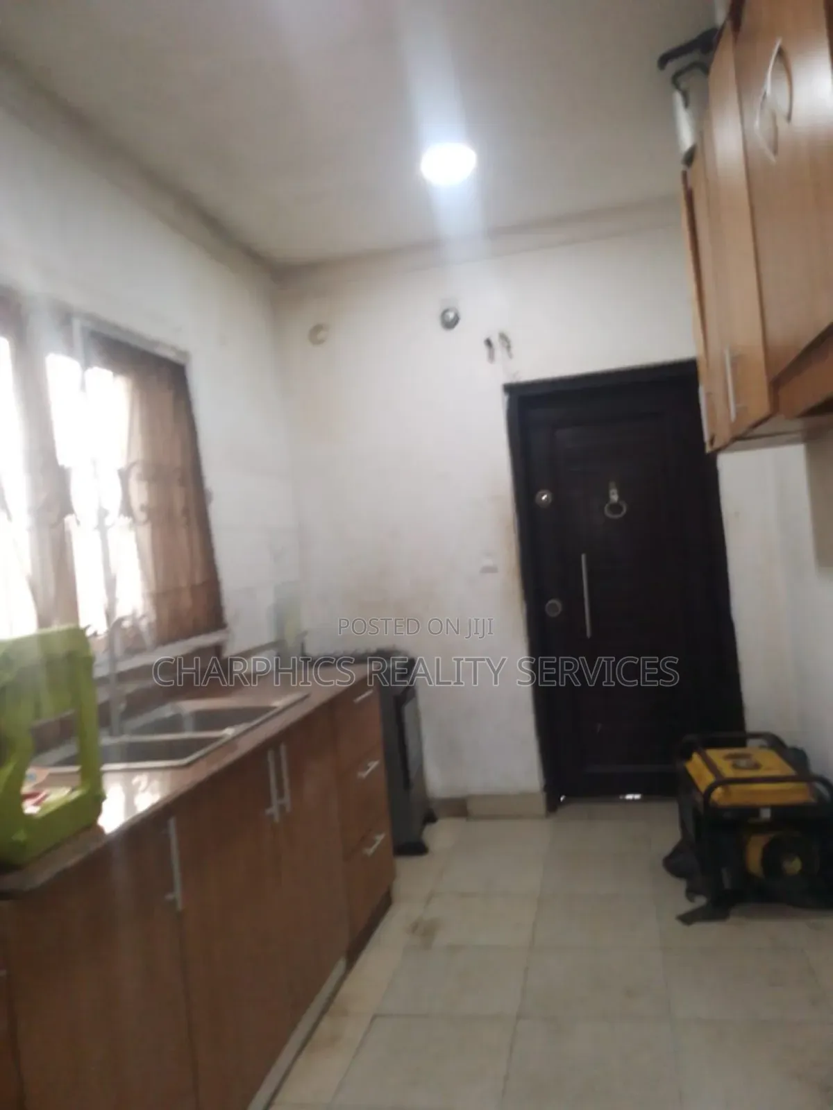 3bdrm Duplex in Lekki Phase 2 for rent