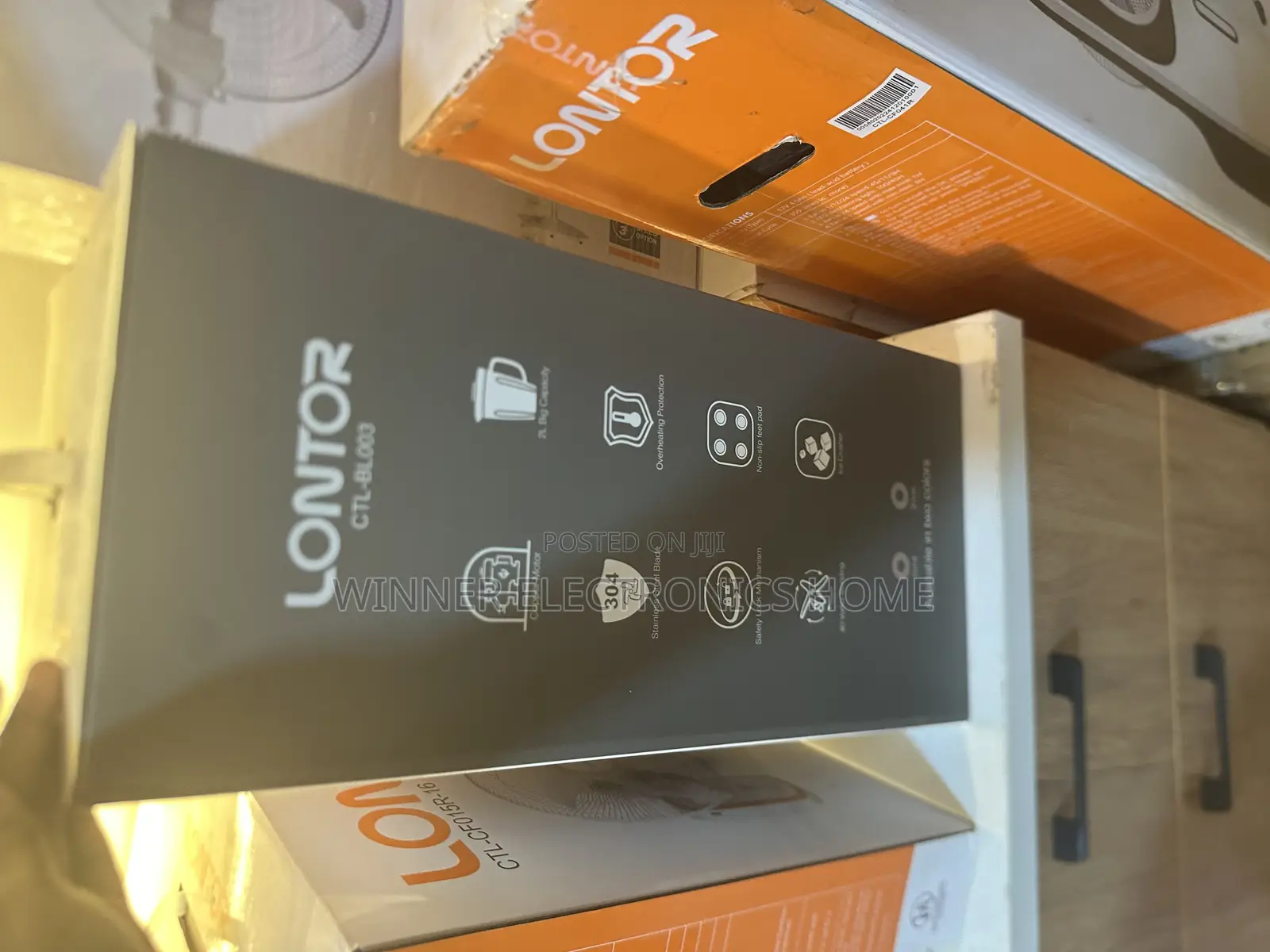 Lontor Heavy Duty Blender for Industrial Purposes 1500watt
