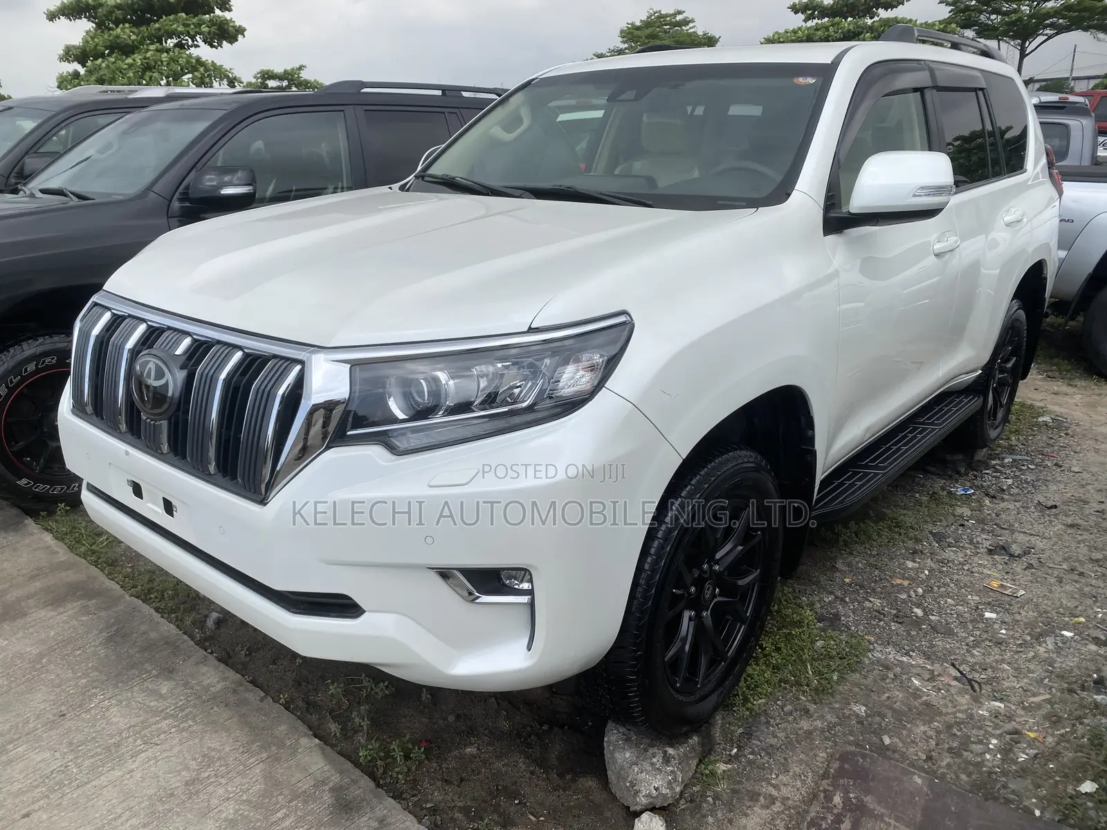 Toyota Land Cruiser Prado 2.7 2023 White