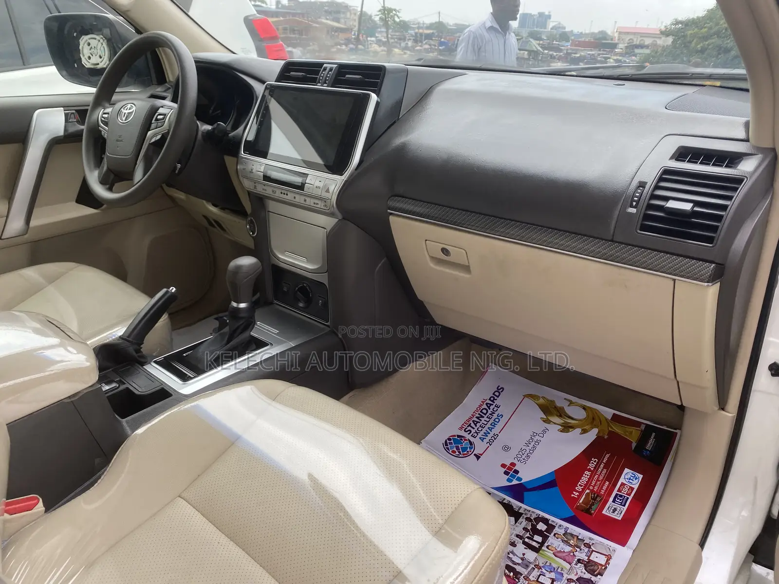 Toyota Land Cruiser Prado 2.7 2023 White
