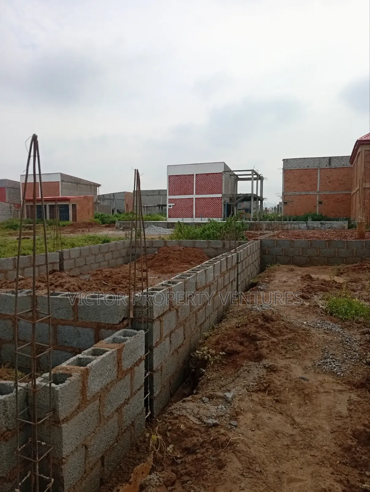 Warehouse Shop With Foundation Level