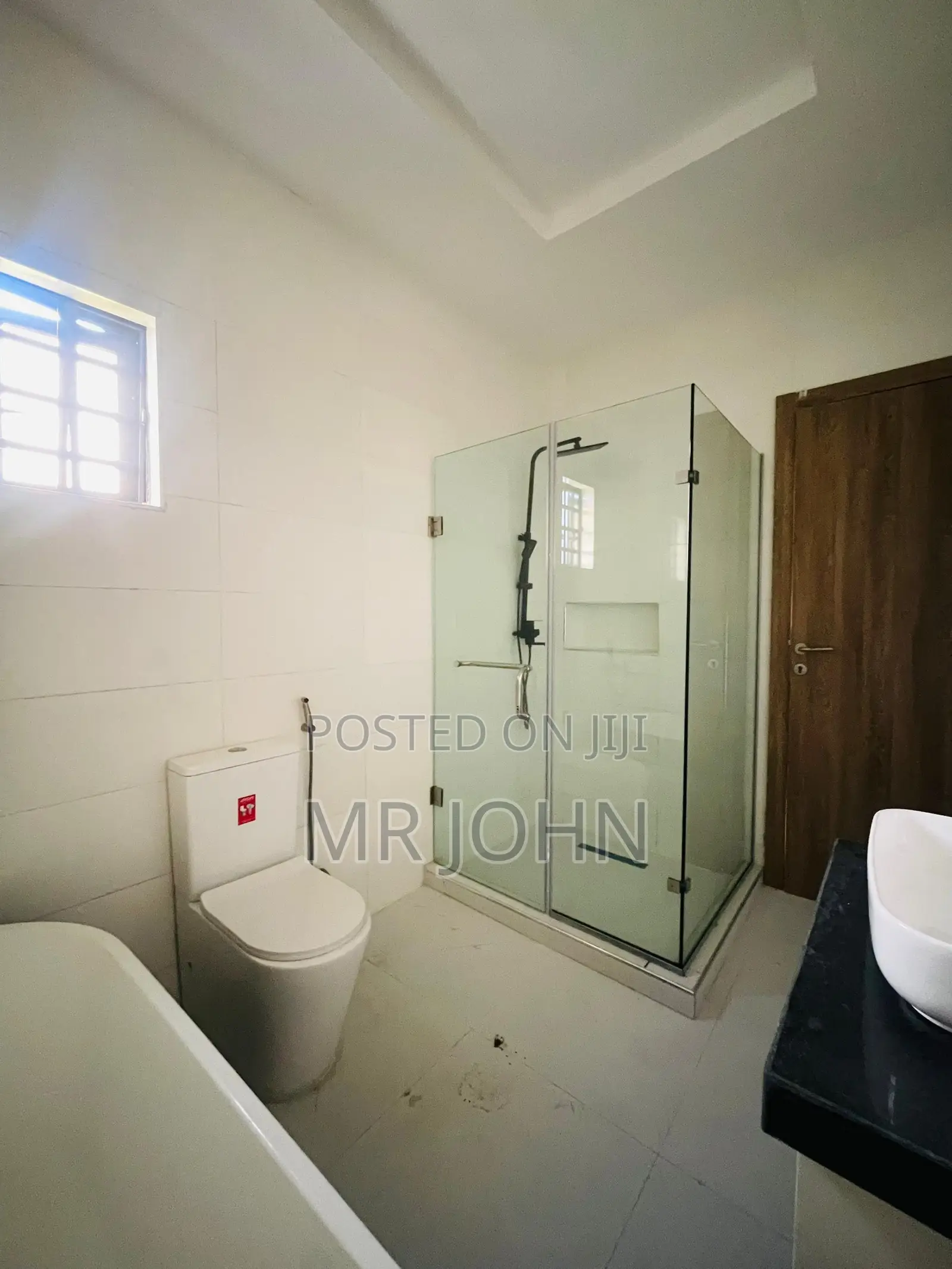 4bdrm Duplex in Bj Pr, Lekki for sale