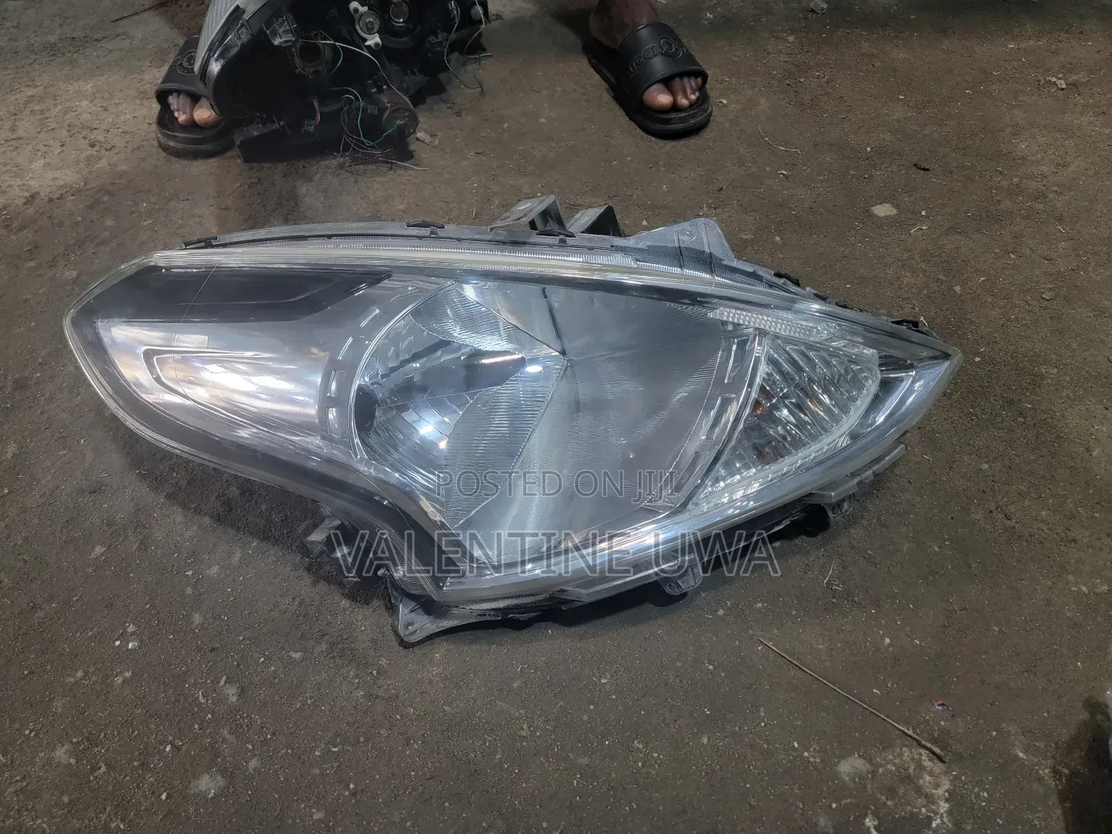 2015 Nissan Almera Headlamp