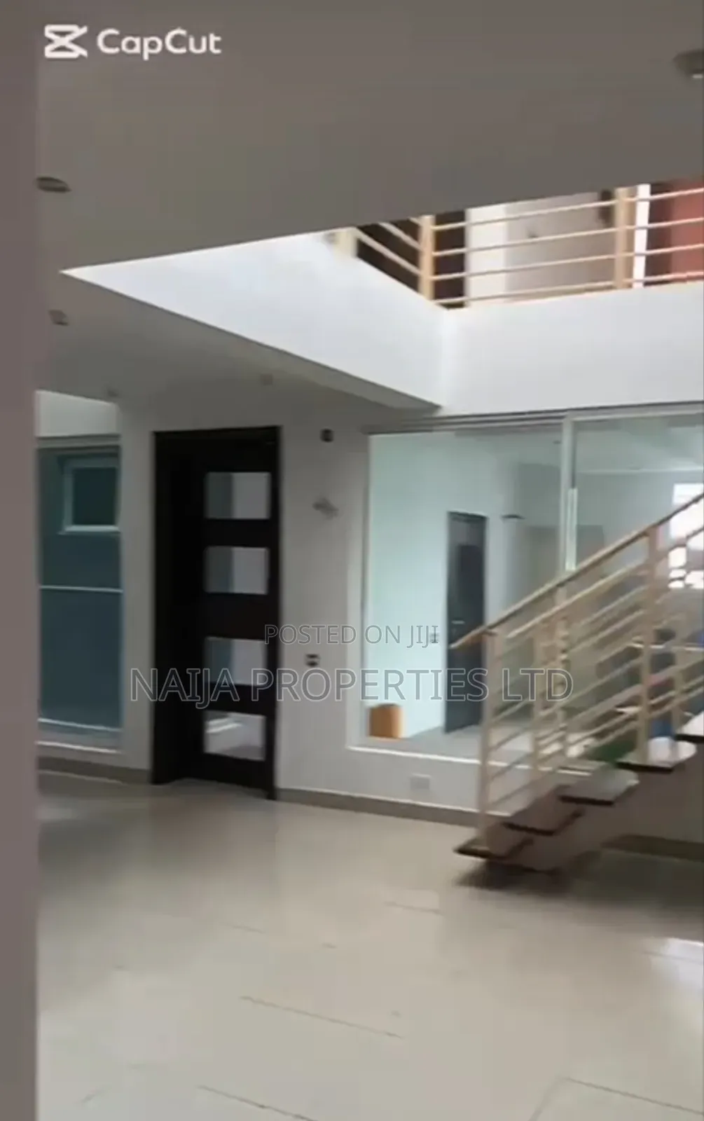 4bdrm Townhouse/Terrace in Diamond Estate, Sangotedo for sale