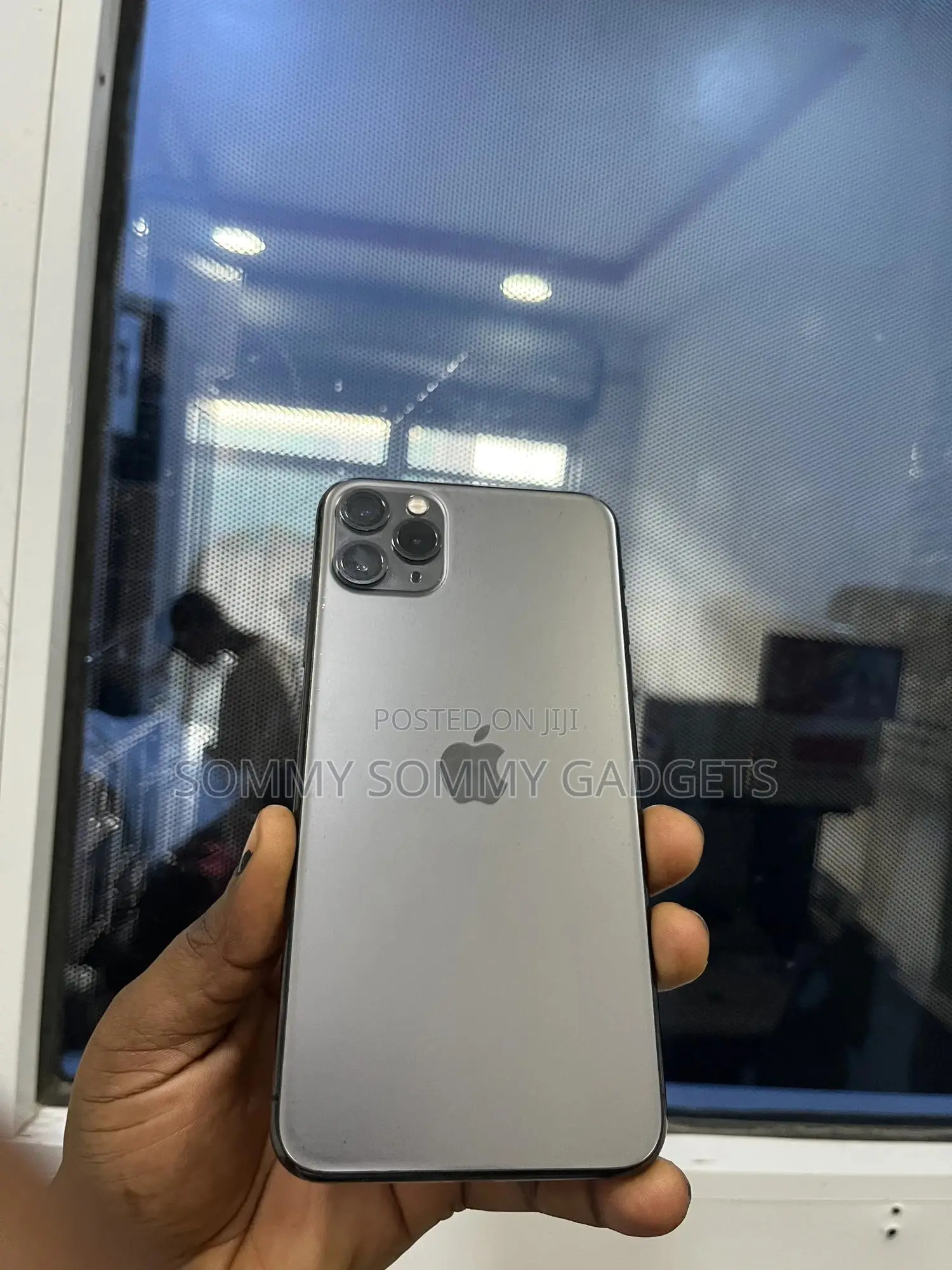 Apple iPhone 11 Pro Max 64 GB Green