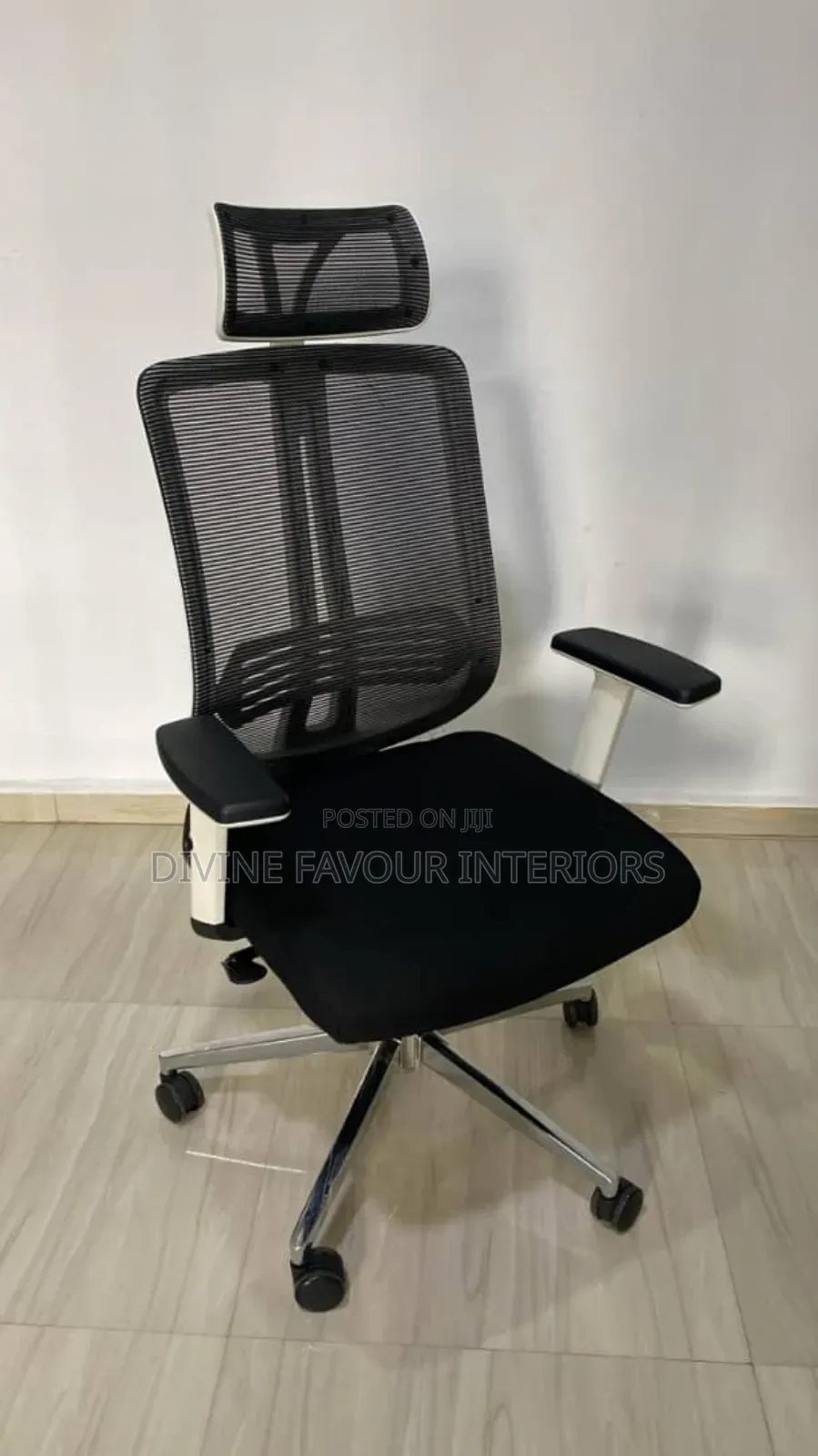 High Back Swivel Office Chair