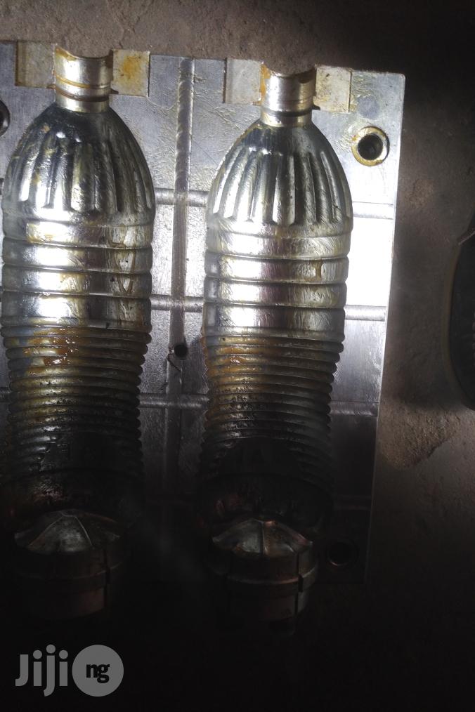 Mould 50cl,75cl,150cl