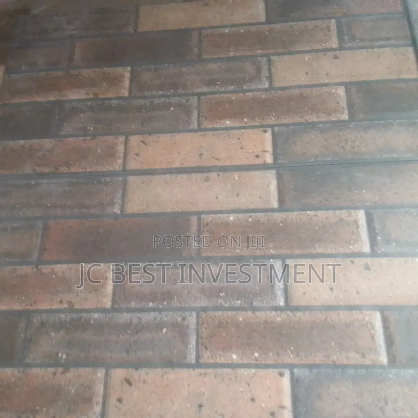 Standard Outside Tiles Bricks 25/50