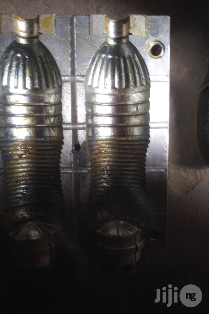 Mould 50cl,75cl,150cl