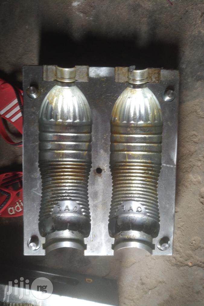 Mould 50cl,75cl,150cl